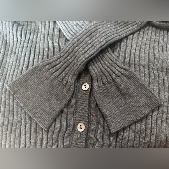 Dolce and Gabbana Women’s Ribbed Dark Gray Cardigan Cashmere/Silk Blend Size: 46 - Picture 12 of 12